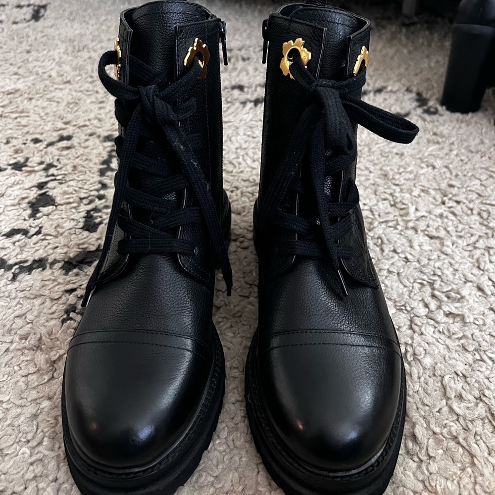BNWT Ted Baker Boots